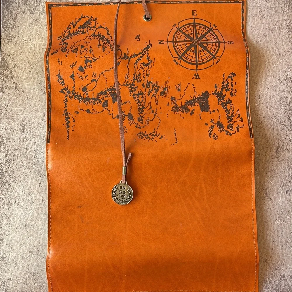 Creative Retro Luxury Treasure Map Pencil Case Roll